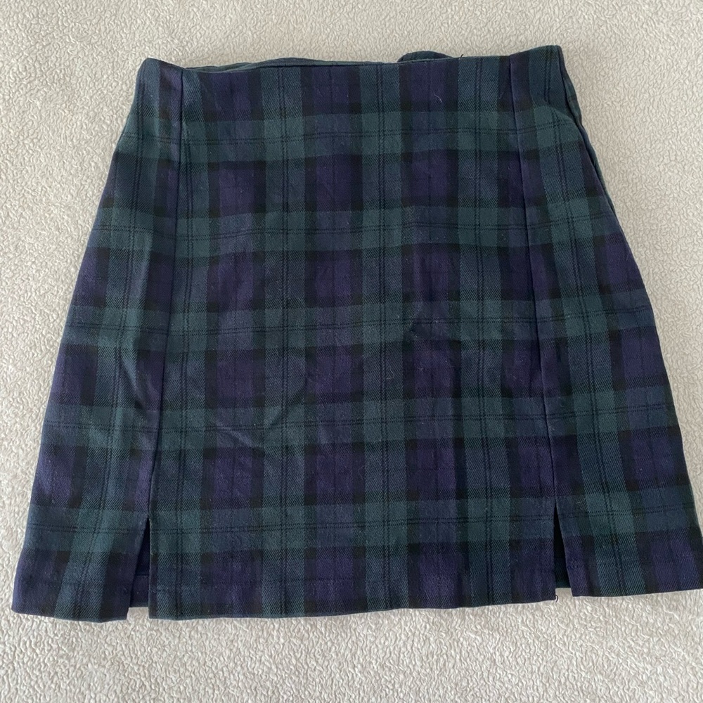 Brandy Melville plaid skirt